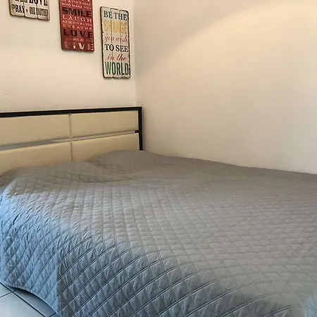 Maisonette Deluxe, 20m From The Beach Vakantiehuis