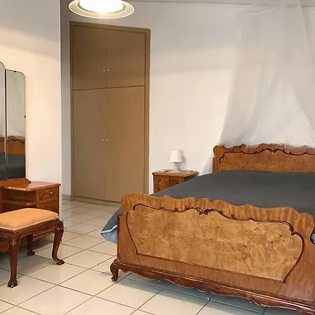 Maisonette Deluxe, 20m From The Beach Vakantiehuis *